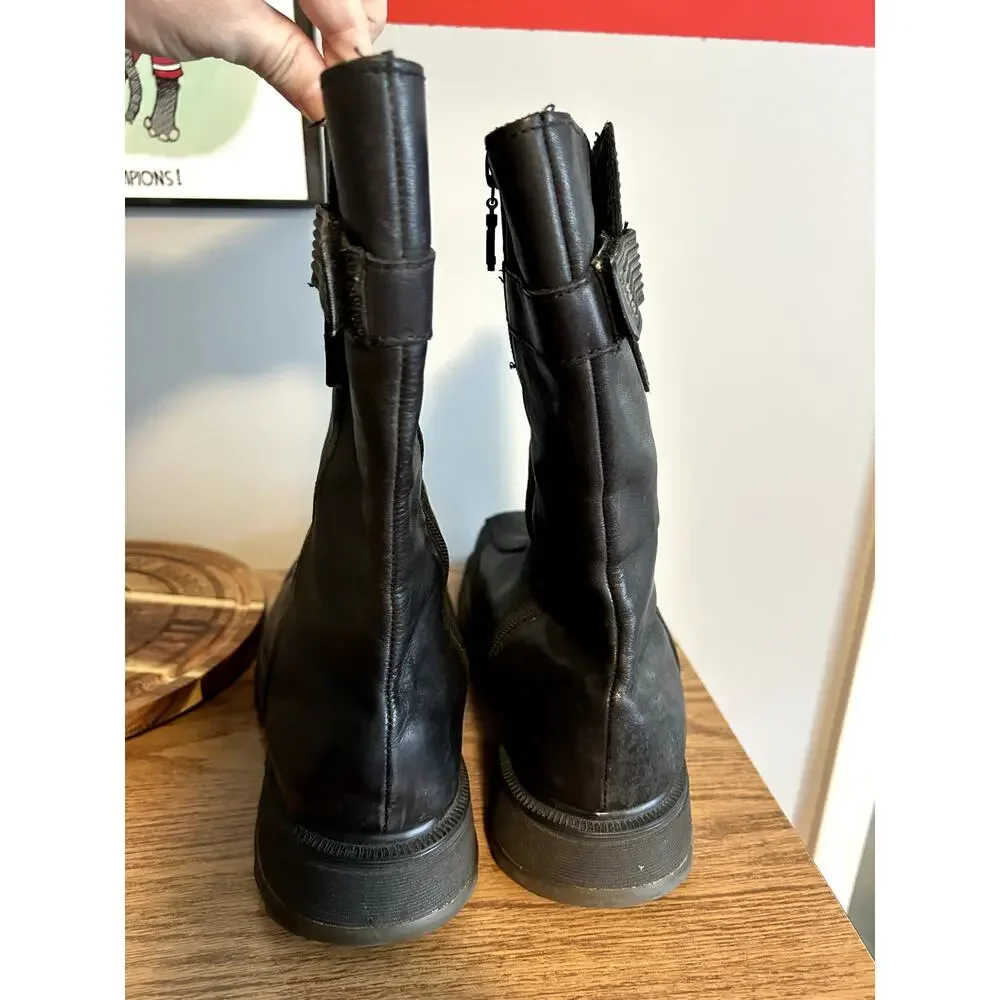 Dr. Martens callouts scratch
